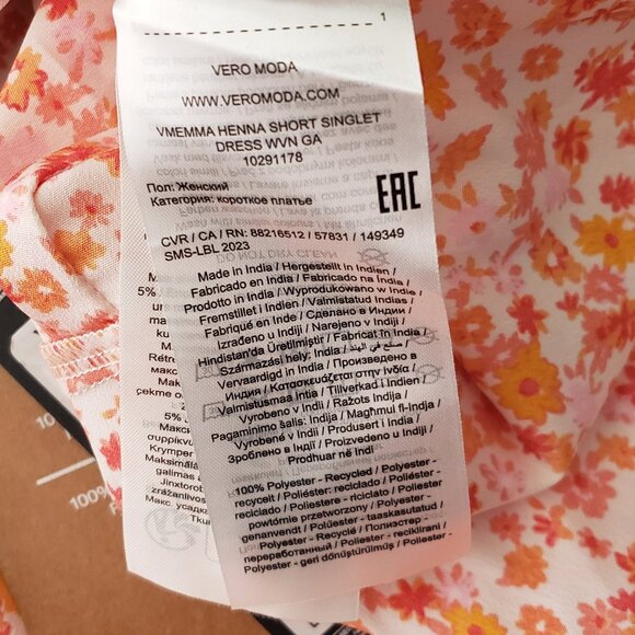 Vero Moda Emma Floral Wrap Dress SZ M NWT - Picture 7 of 10